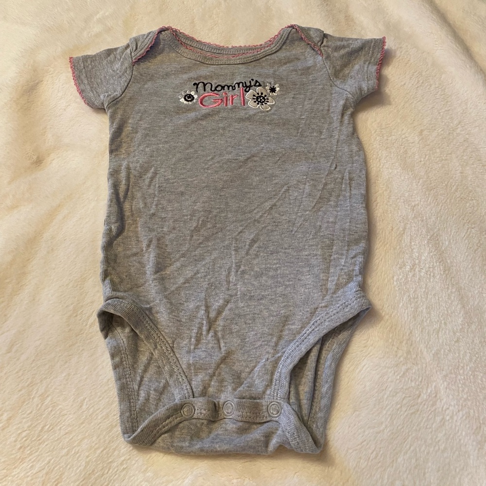 Carter’s Girl Onesie Size 9M